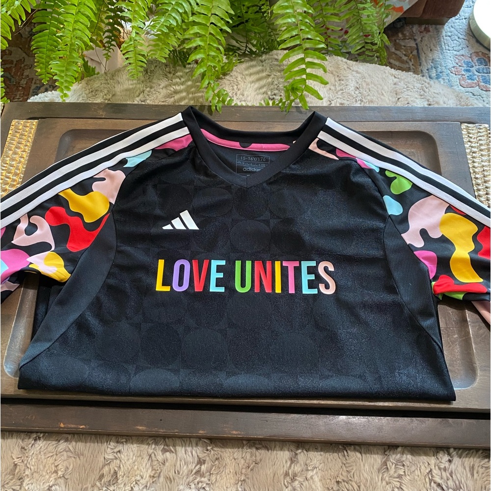 Adidas Kids Black Love Unites Jersey